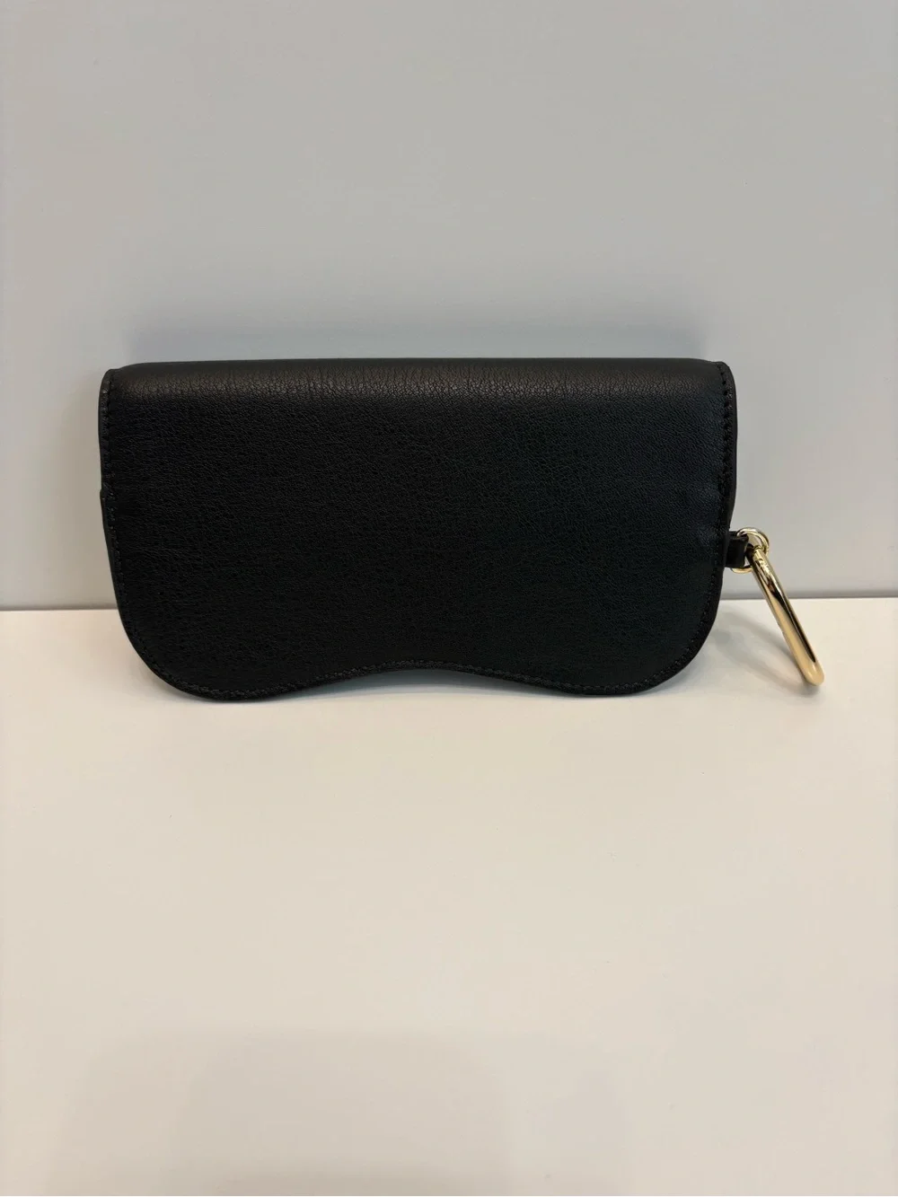 Leatherology portable sunglass